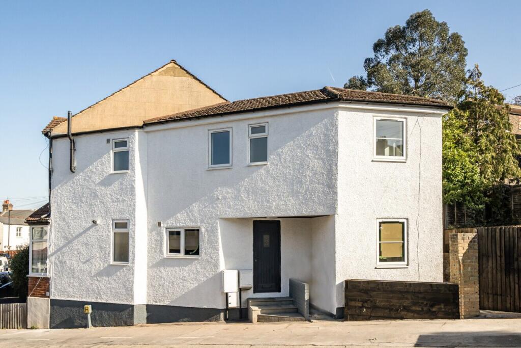 Main image of property: Hythe Road, Thornton Heath, Surrey, CR7