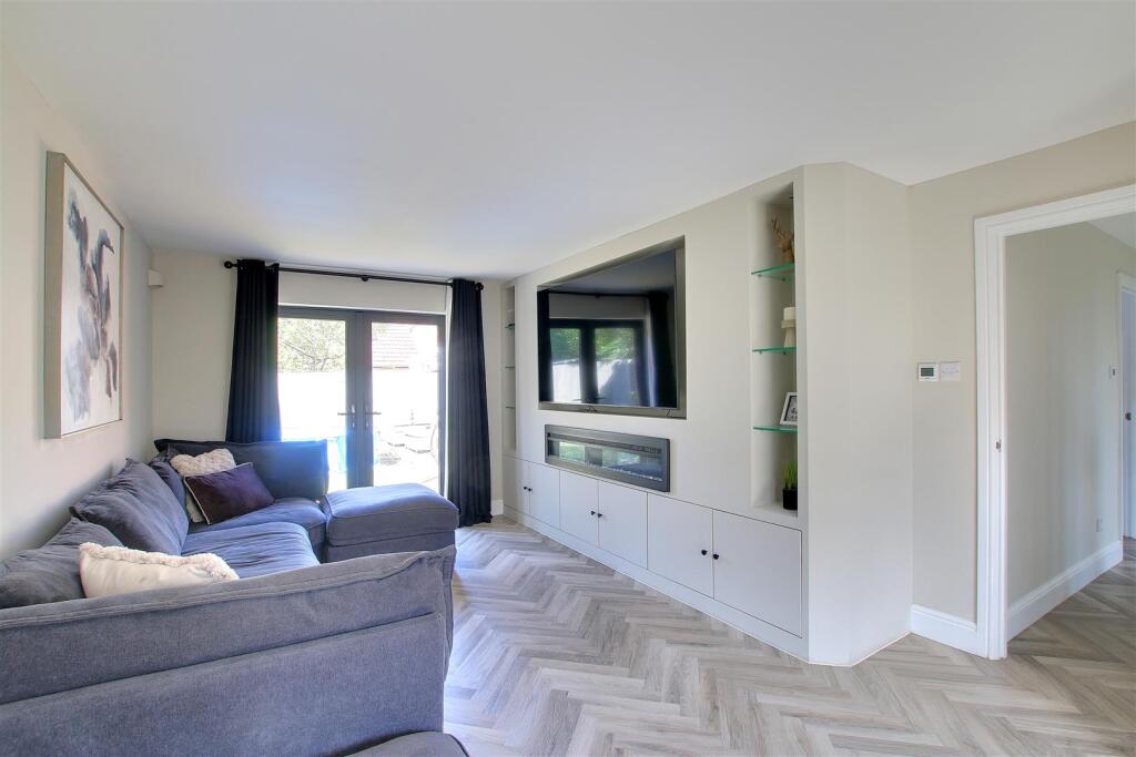 House in Peterborough - View 5