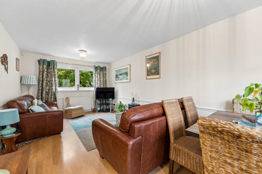 Glendevon Place, Clydebank, G81 photo 3