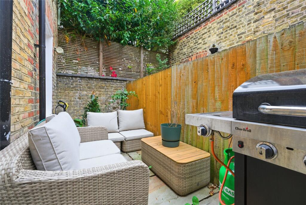 Property photo 8