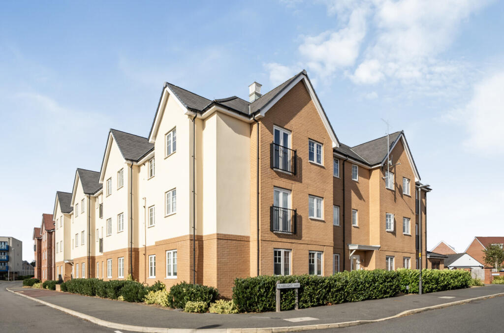 Main image of property: Elton Close, Aylesbury, Buckinghamshire