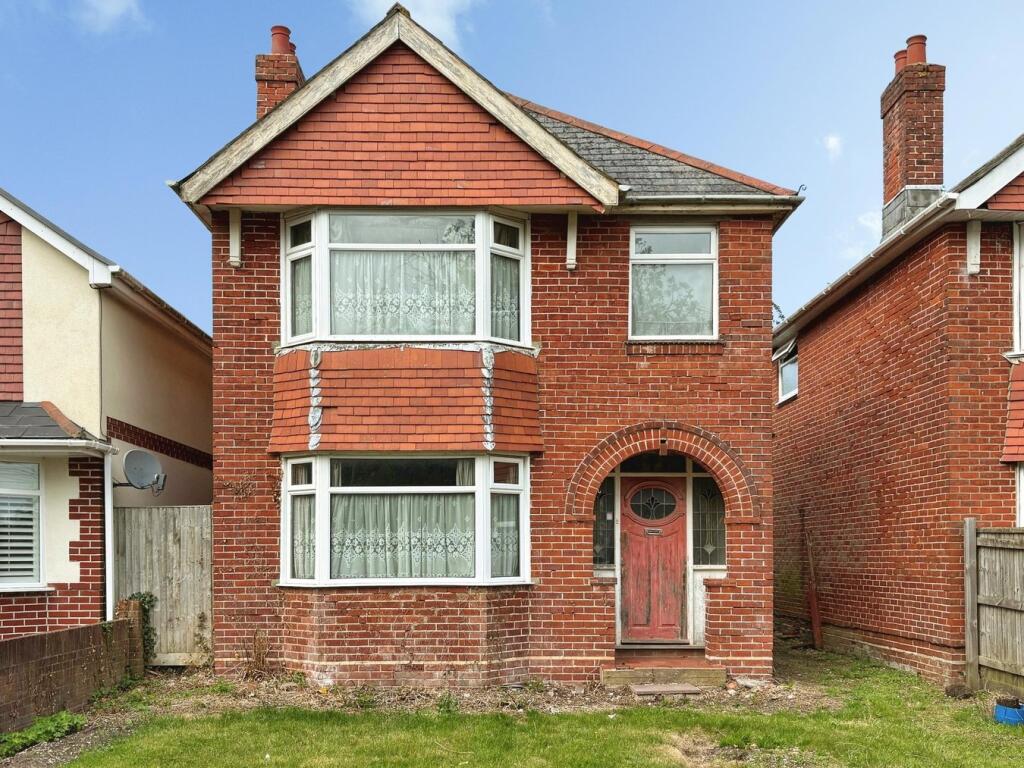 Main image of property: Pound Road, Bursledon, Southampton, SO31