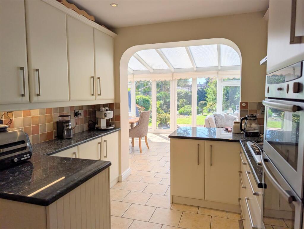 7 Willow Drive, Hanwood, Shrewsbury, SY5 8RF photo 5