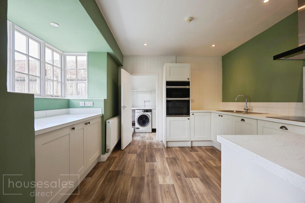 House in Salisbury - View 2