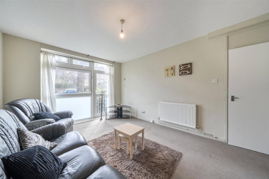 Main image of property: Alexandra Walk, London