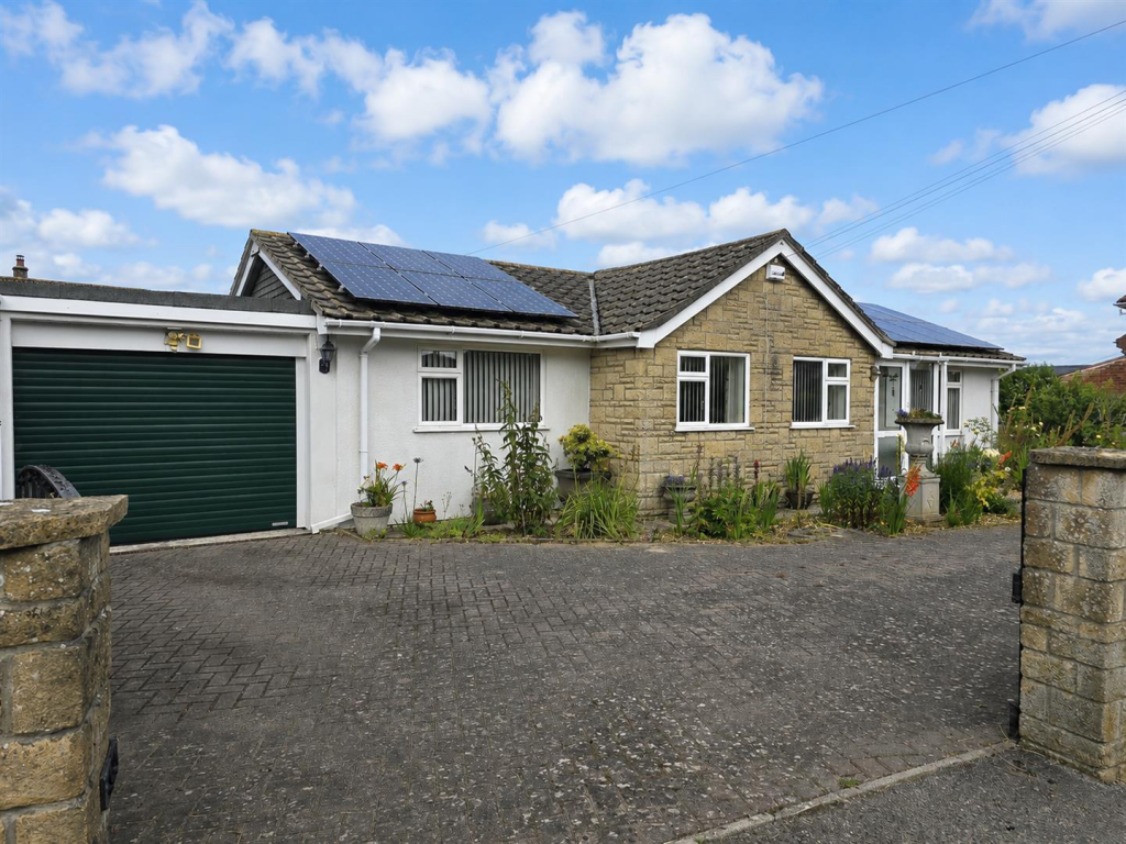 Main image of property: Thornhill Road, Stalbridge