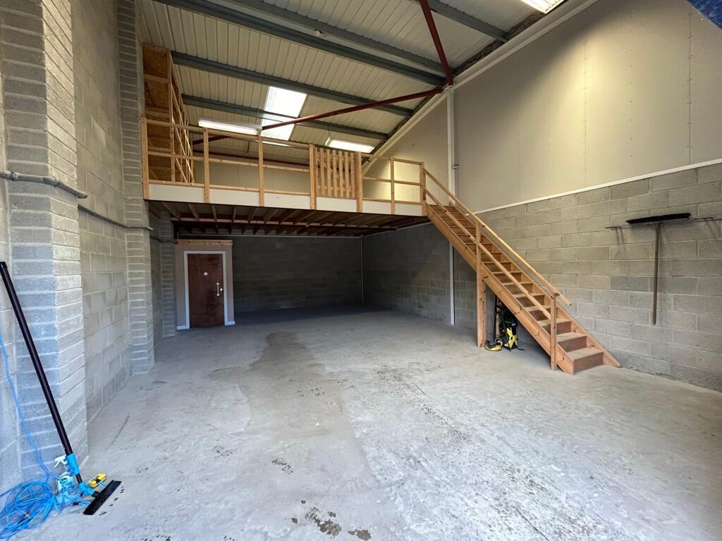 Photo 5