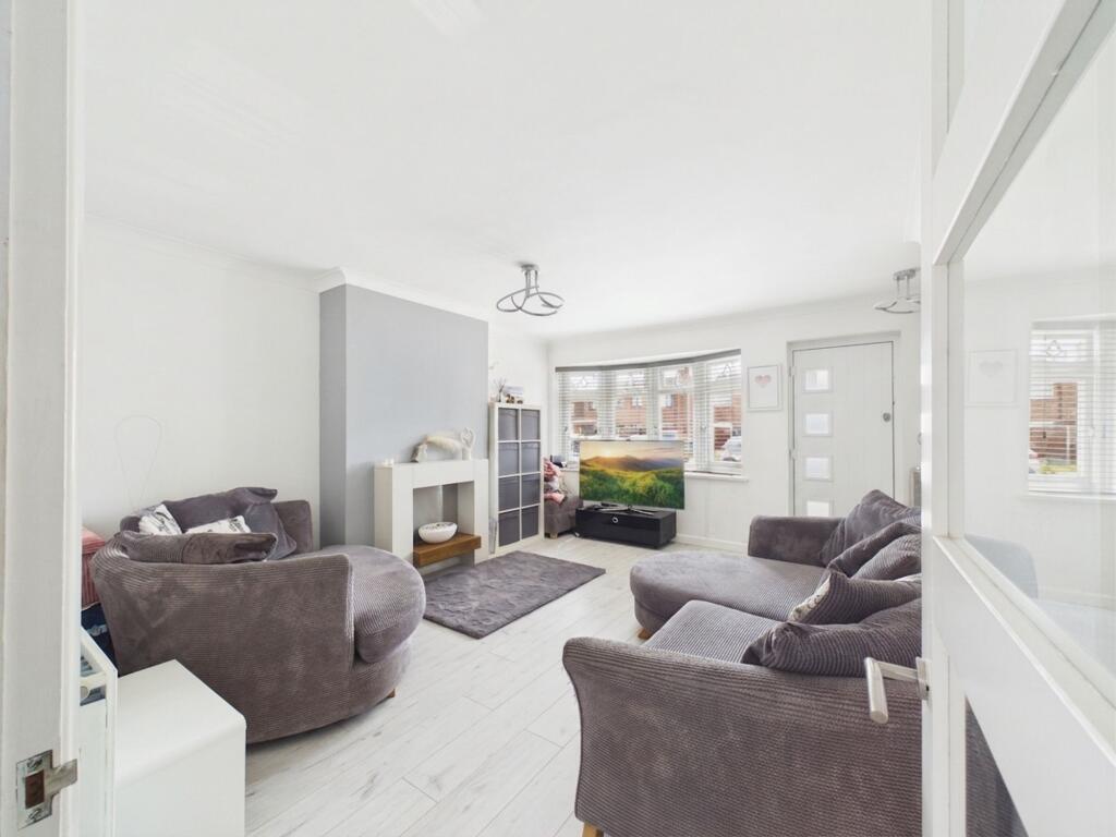 House in Southend-on-Sea - View 5