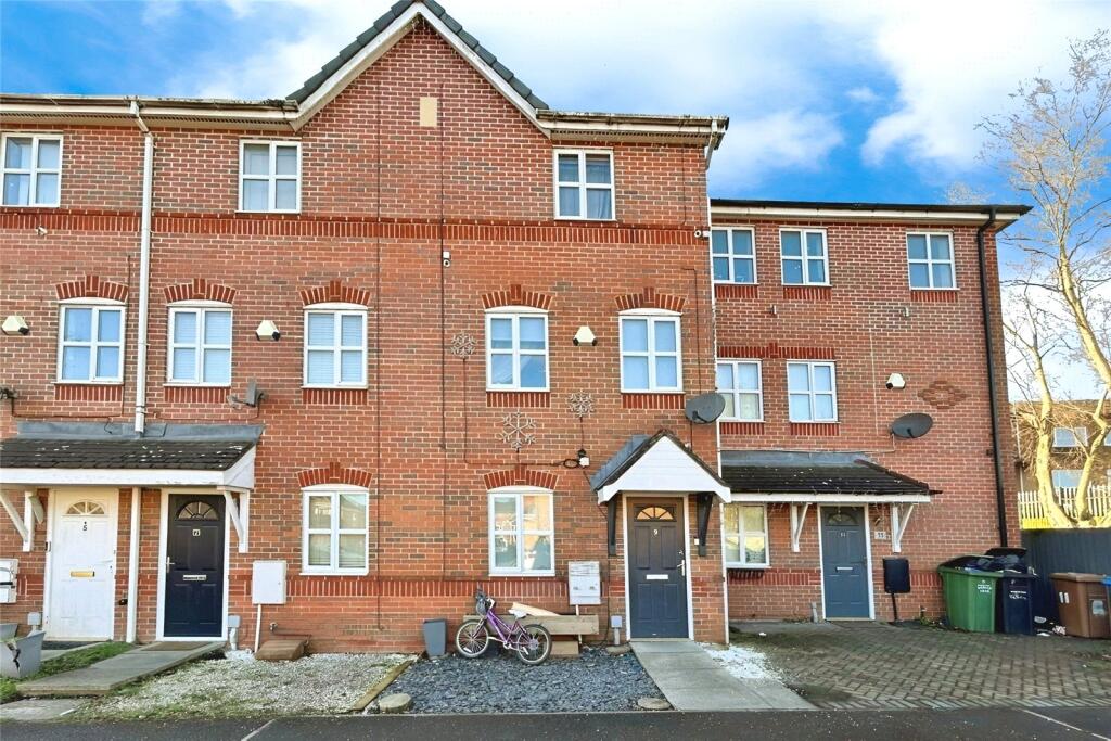 Main image of property: Victoria Lane, Swinton, Manchester, Greater Manchester, M27