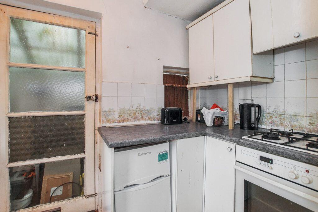 House in Wolverhampton - View 4