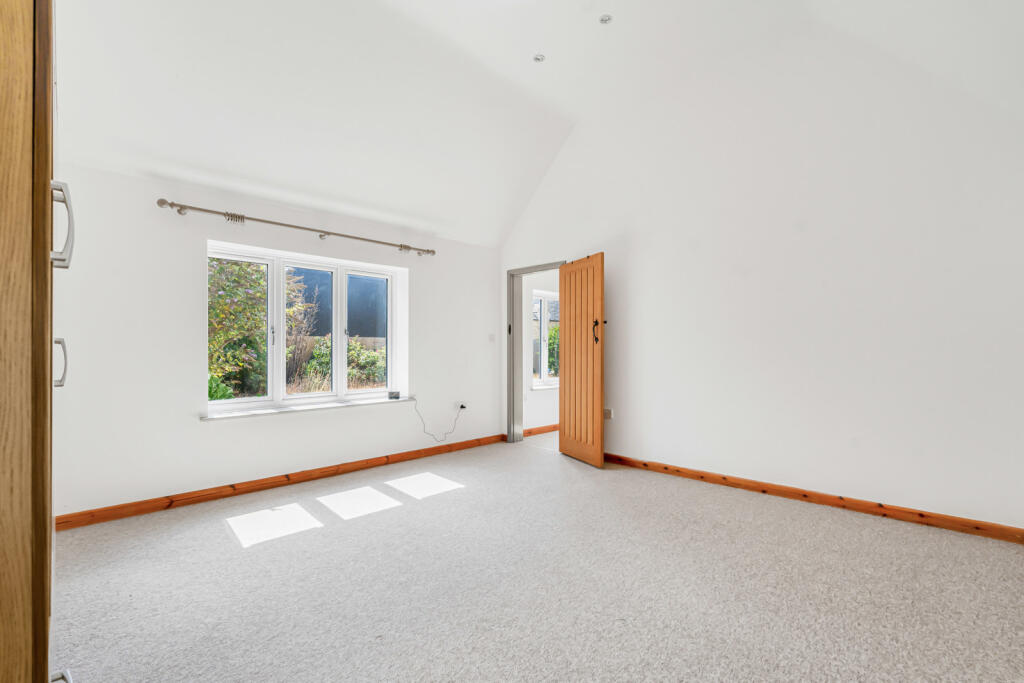House in Cotswold, Chedworth - View 5