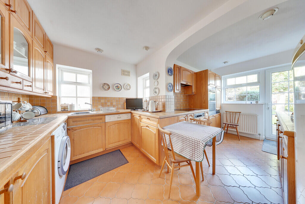 St. Leonards Rise, Orpington photo 3