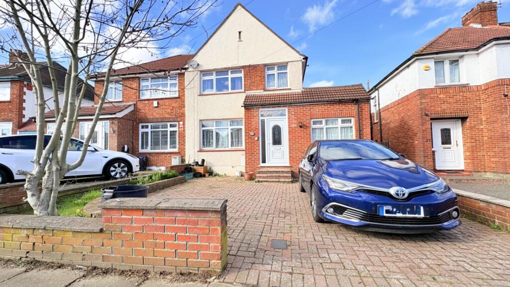 Main image of property: Ruislip, Greater London, HA4