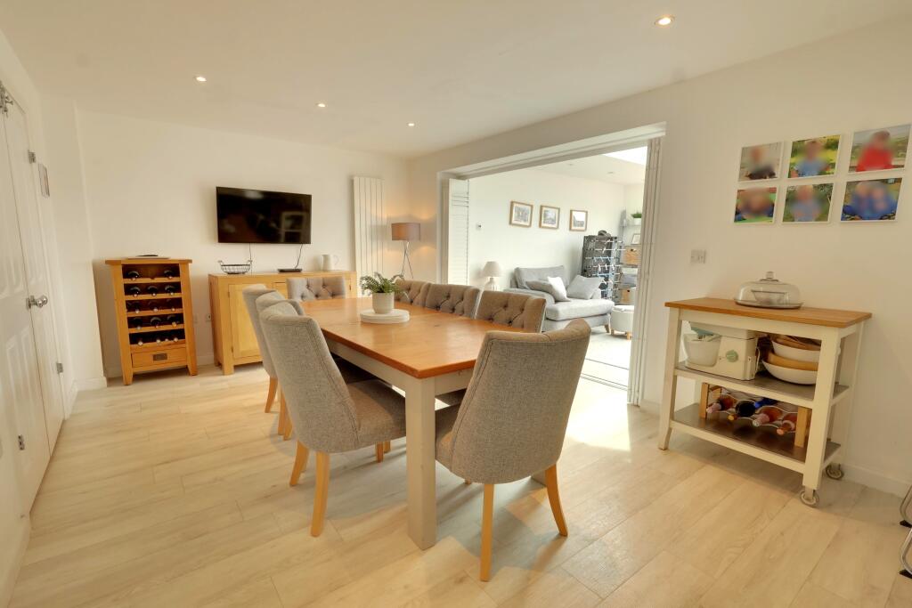 Beckless Avenue, Clanfield - View 4