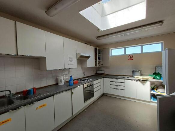 Kitchen FF.jpg