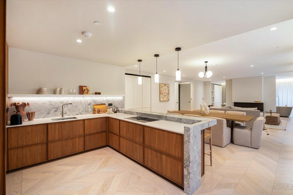 Apartment in London - More