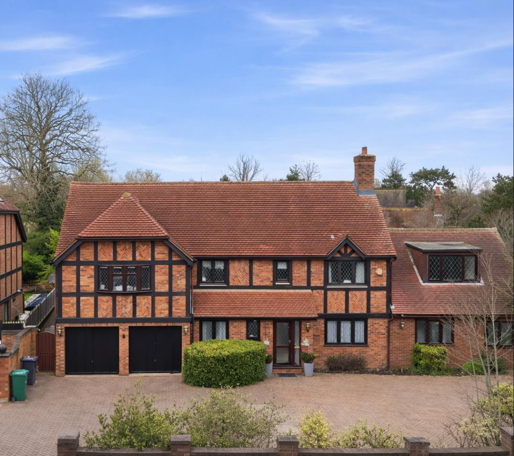 Bromley Lane, Chislehurst, BR7 photo 4