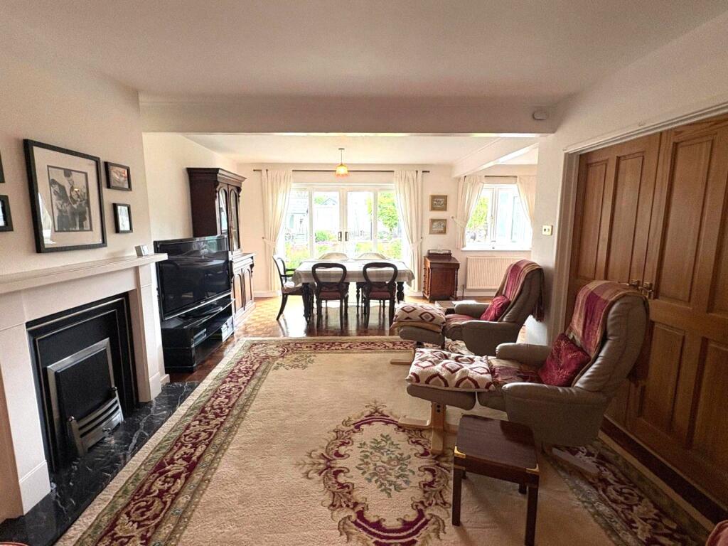 House in Guildford, Shawfield, Ash - View 2