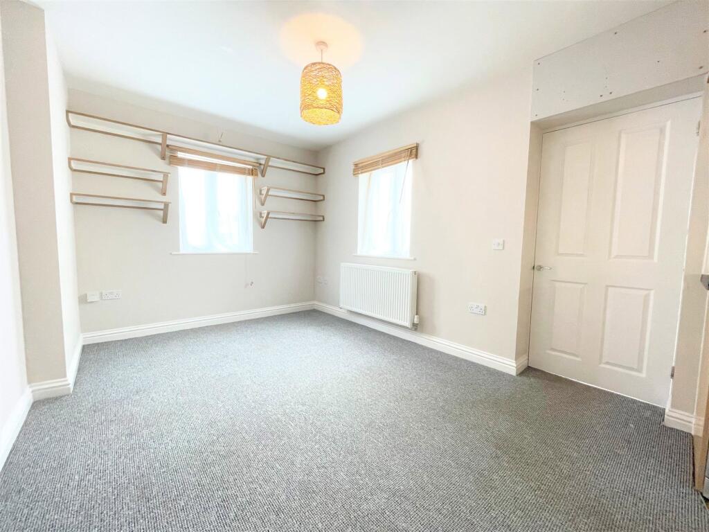 Apartment in Bristol - View 4
