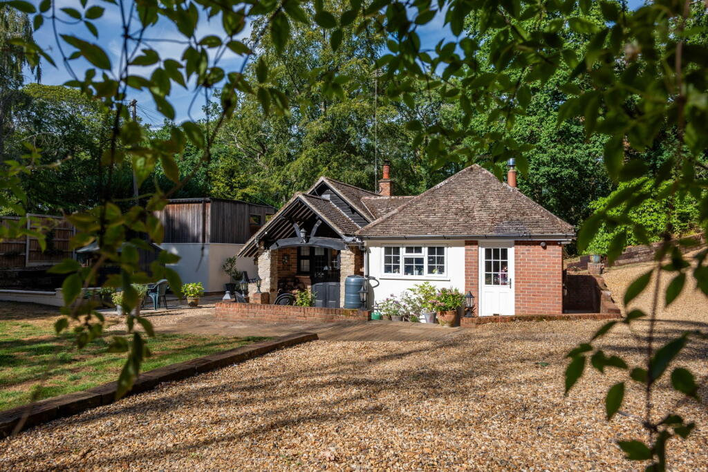 House in Milton Keynes - View 4
