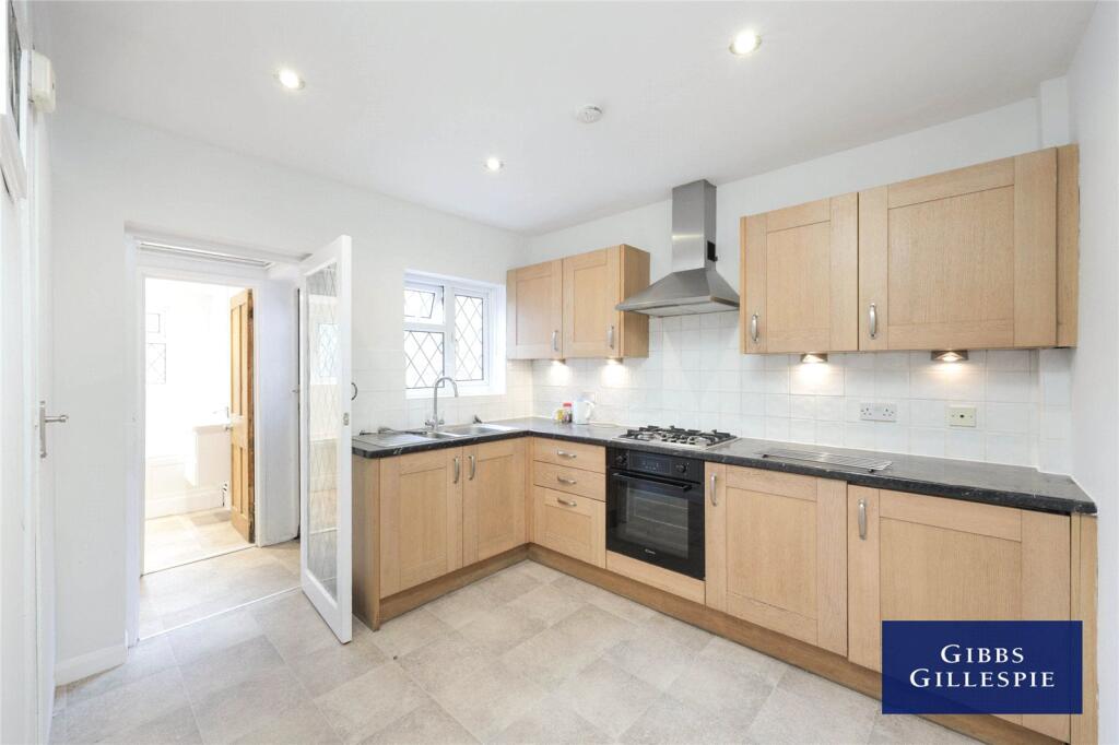 Main image of property: Park Road, Farnham Royal