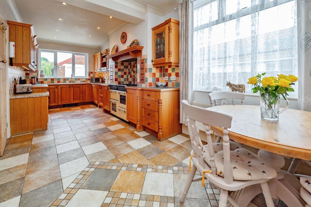 House in York - View 4
