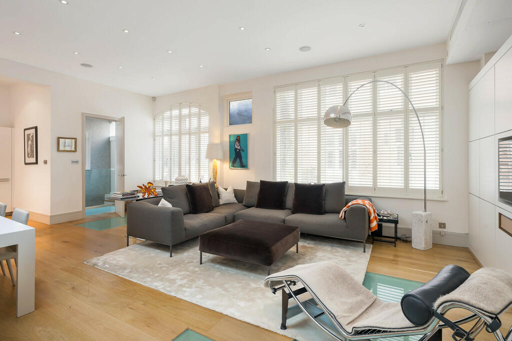 Main image of property: Ennismore Gardens Mews, Knightsbridge SW7