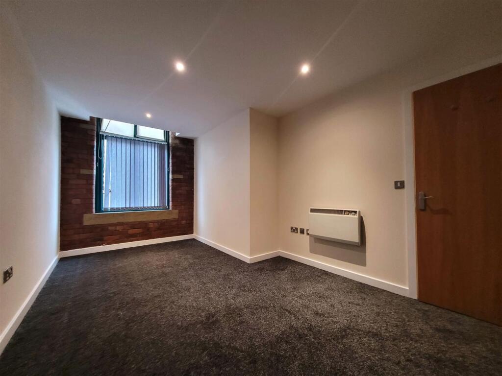 Additional image 5 of Apt 57 Colonial Buildings, 135-137 Sunbridge Road, Bradford