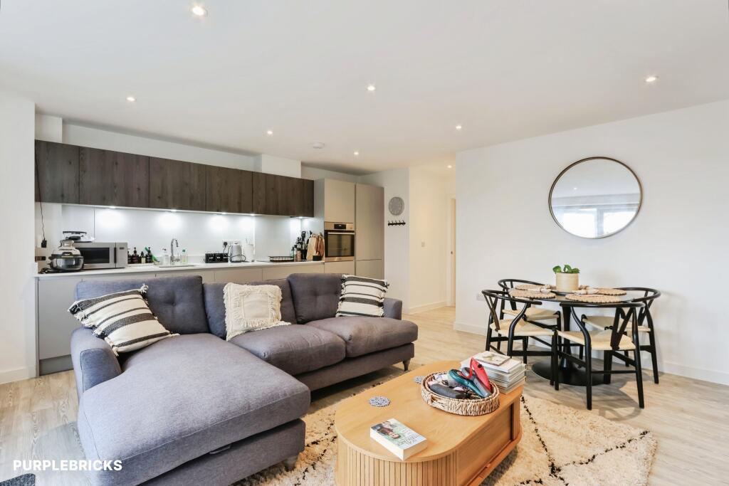 Apartment in Poole - View 4
