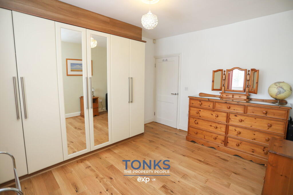 House in Dudley, West Midlands - More