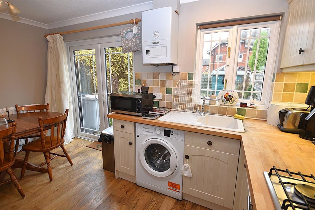 Shelbourne Mews, Macclesfield, SK10 photo 4