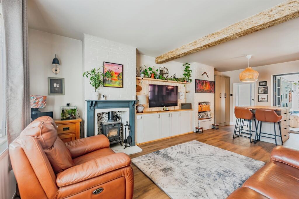 House in Mid Sussex, Worth - View 3