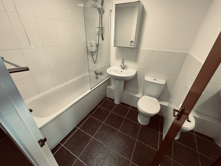 Apartment in Bournemouth - More