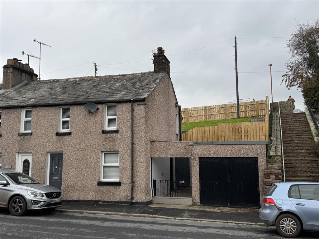 Main image of property: Lazonby