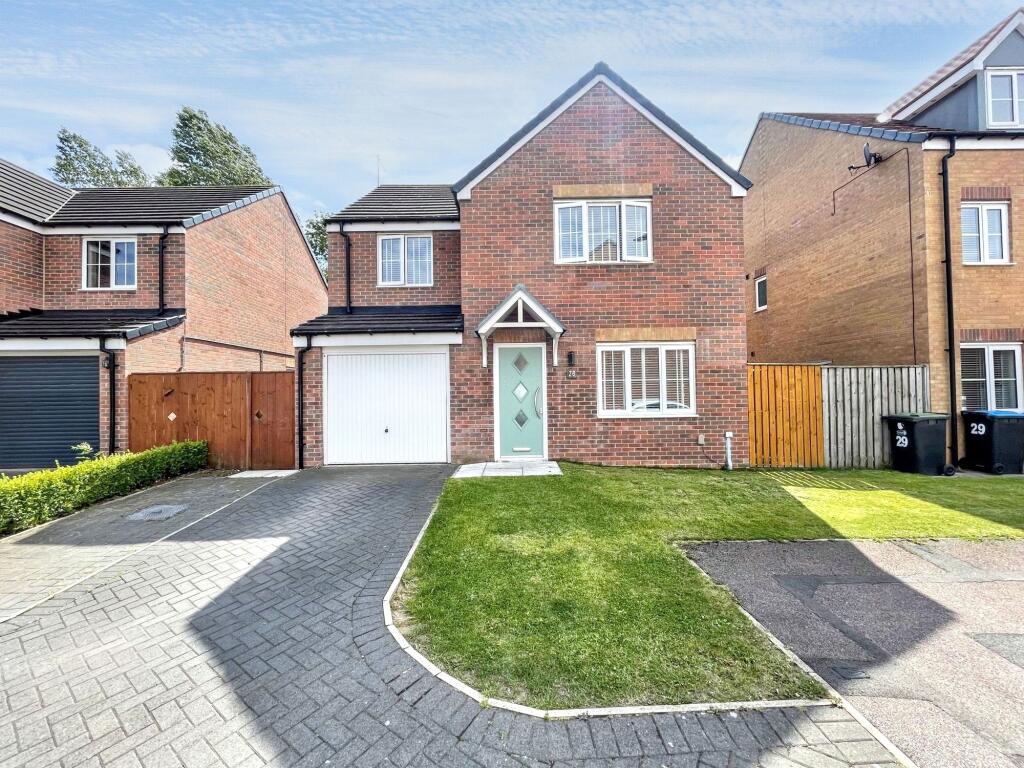 4-bed detached on Springbank, Peterlee, Durham, SR8 1FA, £253,999