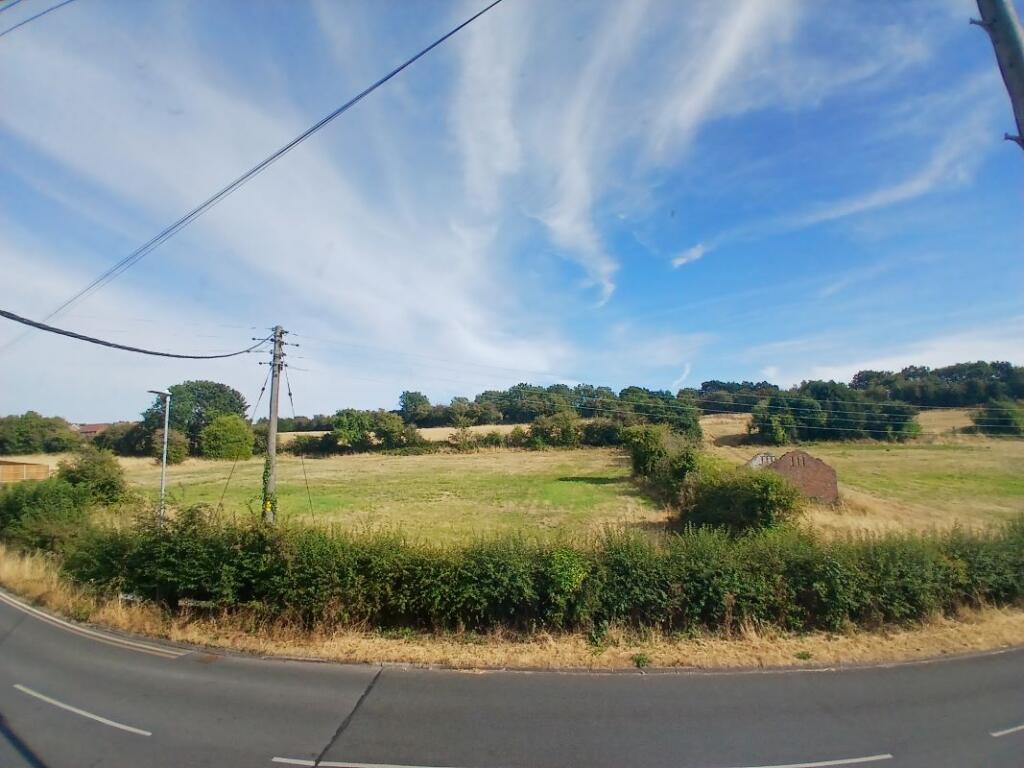 4 Richmond Road, Donington Le Heath, Coalville, Leicestershire, LE67 2FA photo 5