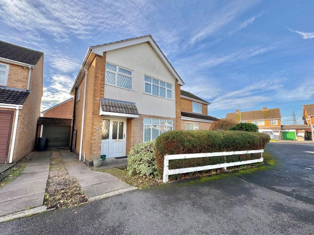 3-bed semi-detached on Klondyke Way, Asfordby, £210,000