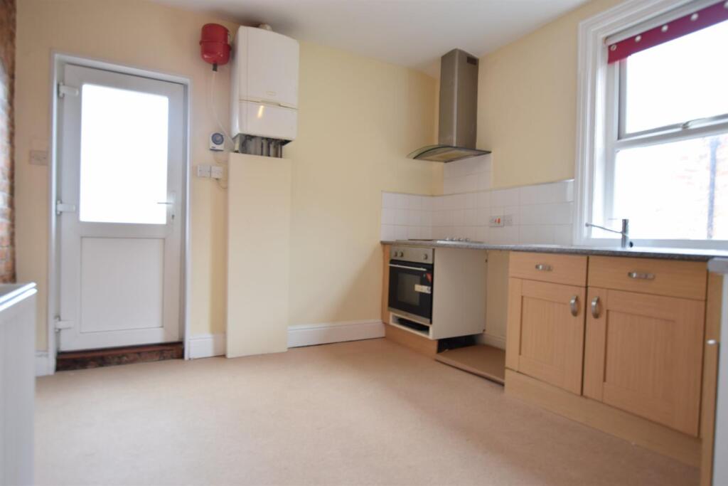 Apartment in York - View 4