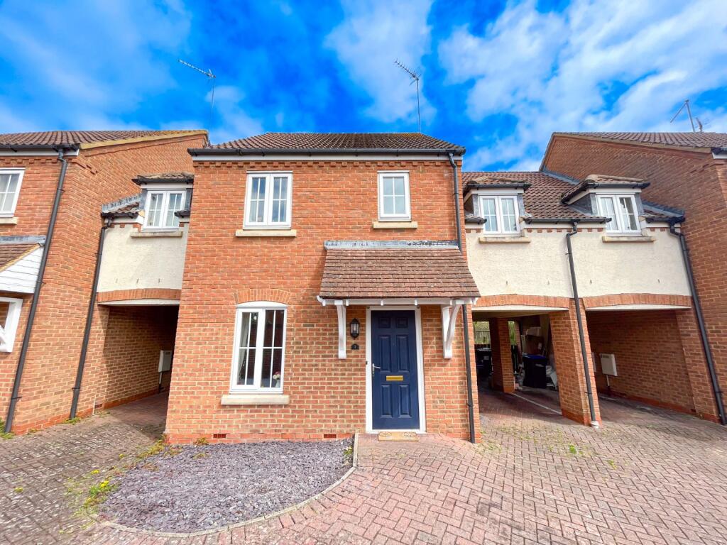 Main image of property: Ladymead Close, Northampton, Northamptonshire, NN4