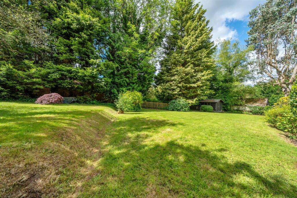 Property photo 11