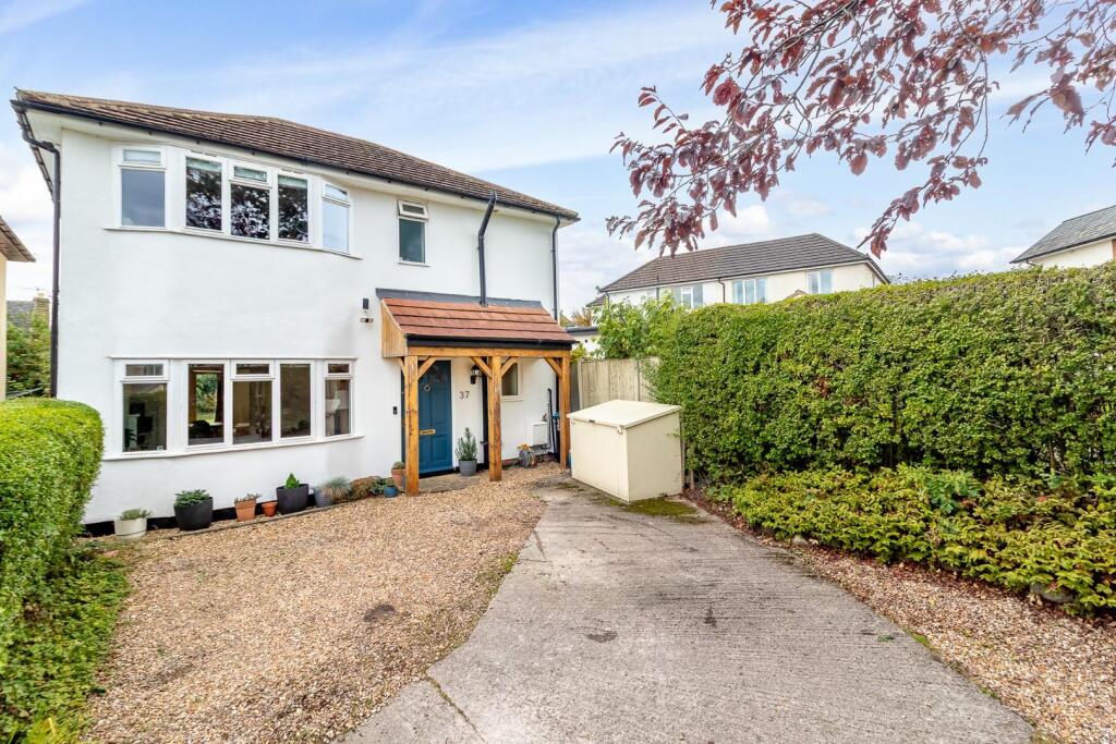 Main image of property: Heath Grove, Harrogate