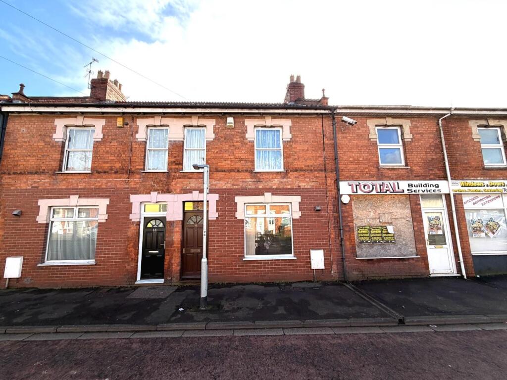 2-bed house on Bath Road, Bridgwater, £155,000
