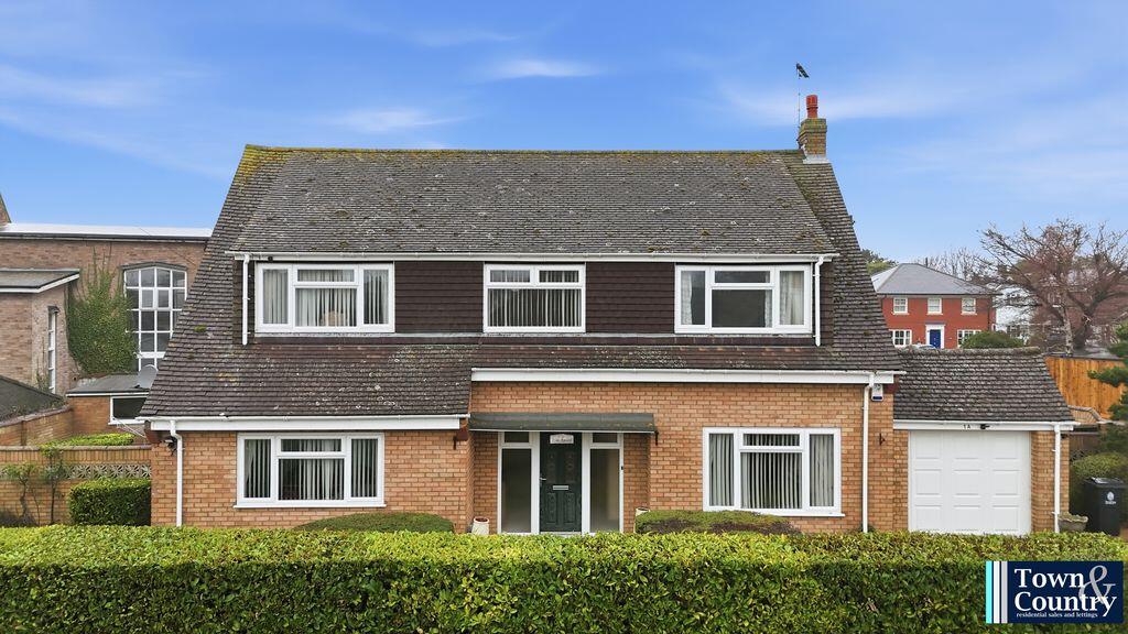Main image of property: Richard Avenue, Brightlingsea, Colchester, CO7 