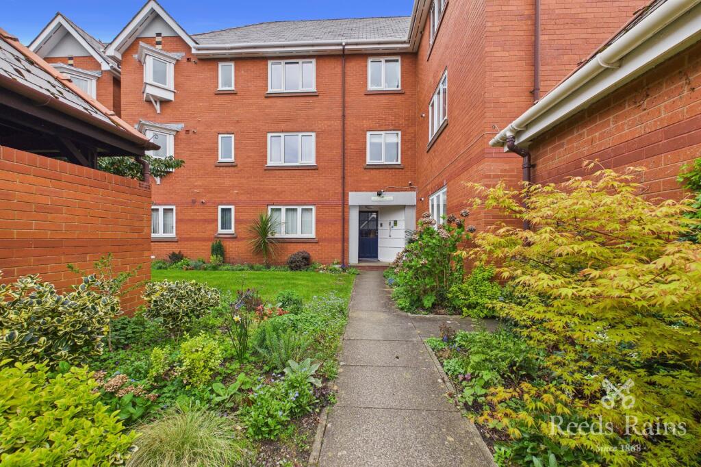 Main image of property: Vancouver Quay, Salford, Greater Manchester, M50