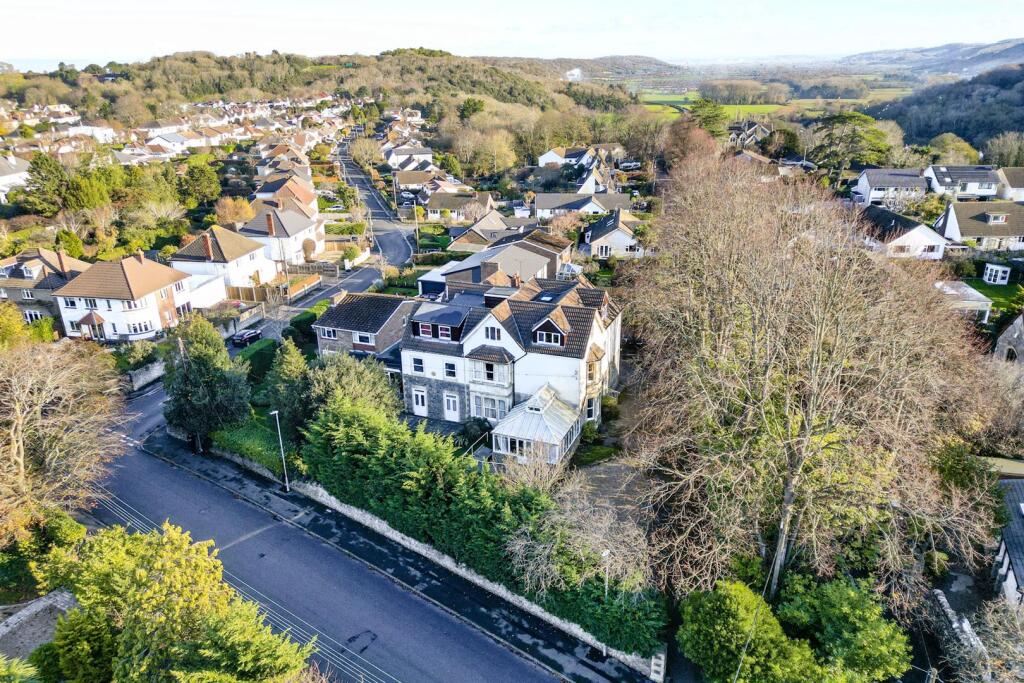 21 BED HMO \| CLEVEDON image 5