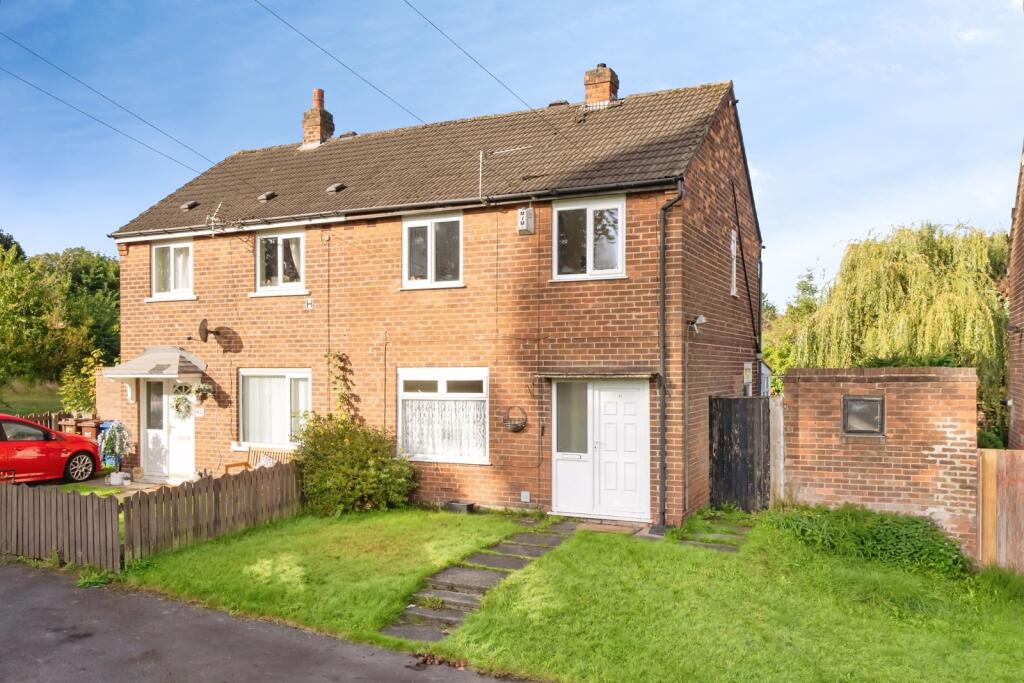 Main image of property: Kenilworth Drive, Leigh, Greater Manchester, WN7