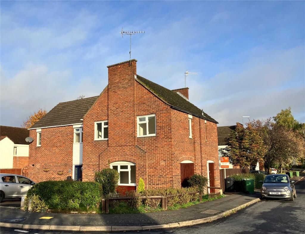 Main image of property: Dunlin Drive, Kidderminster, Worcestershire, DY10