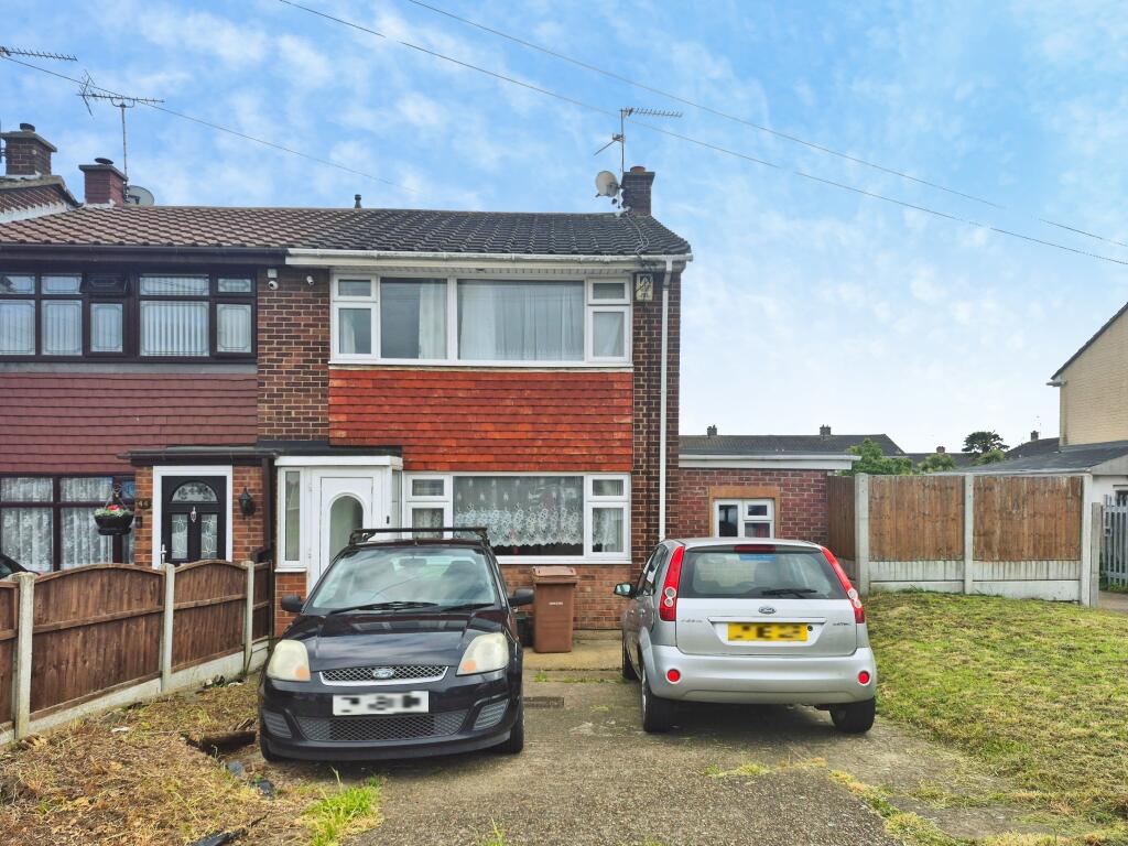 Main image of property: Byron Gardens, Tilbury, RM18
