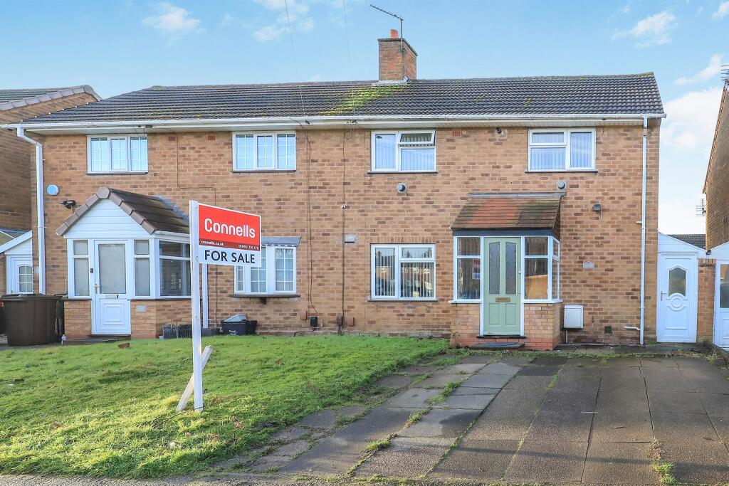 2-bed semi-detached on Lewis Avenue, Eastfield, Wolverhampton, £200,000