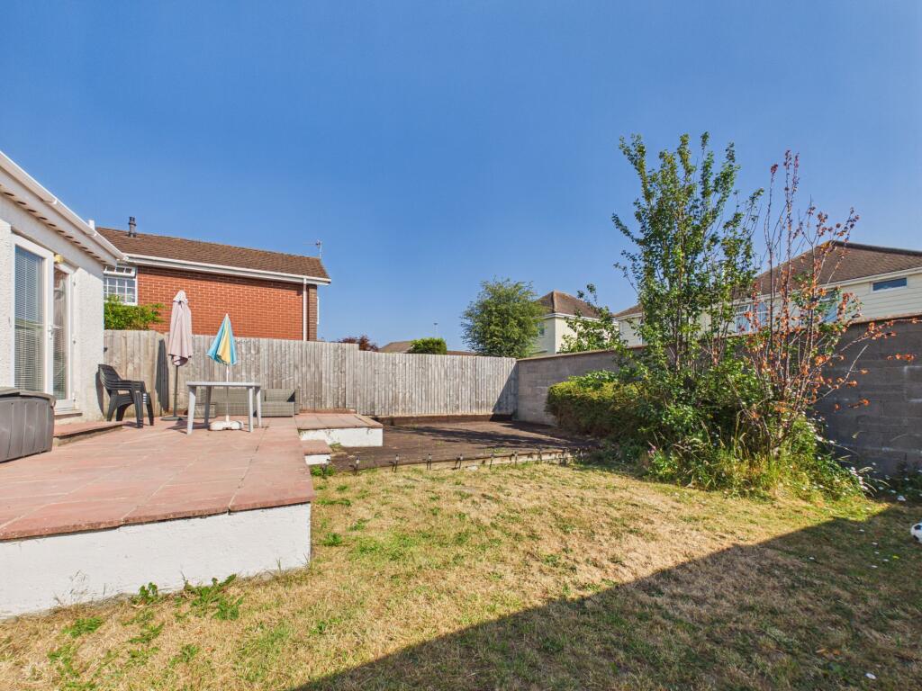 House in Torquay - More